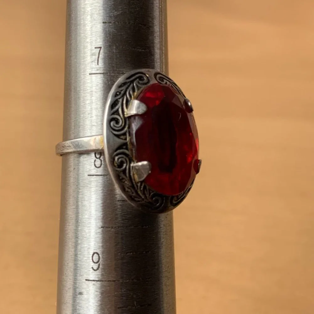 N/A beautiful red